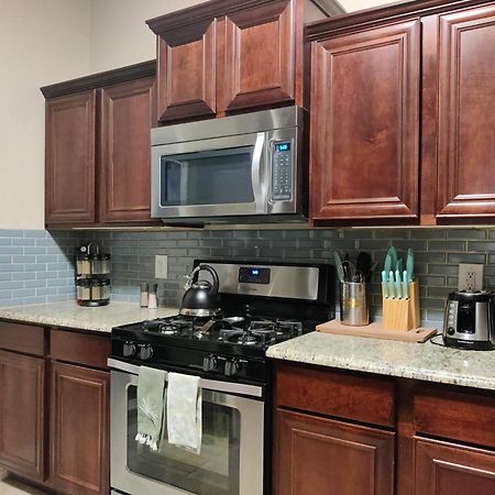 Wonderful, Plush & Luxurious 3 Bed Room Home El Paso Eksteriør bilde