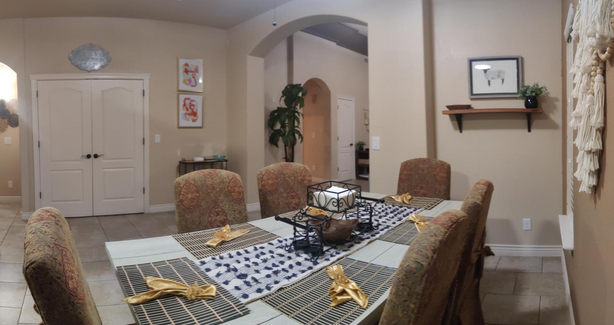 Wonderful, Plush & Luxurious 3 Bed Room Home El Paso Eksteriør bilde