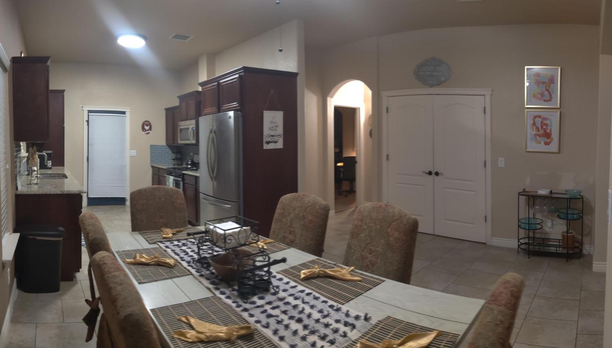 Wonderful, Plush & Luxurious 3 Bed Room Home El Paso Eksteriør bilde