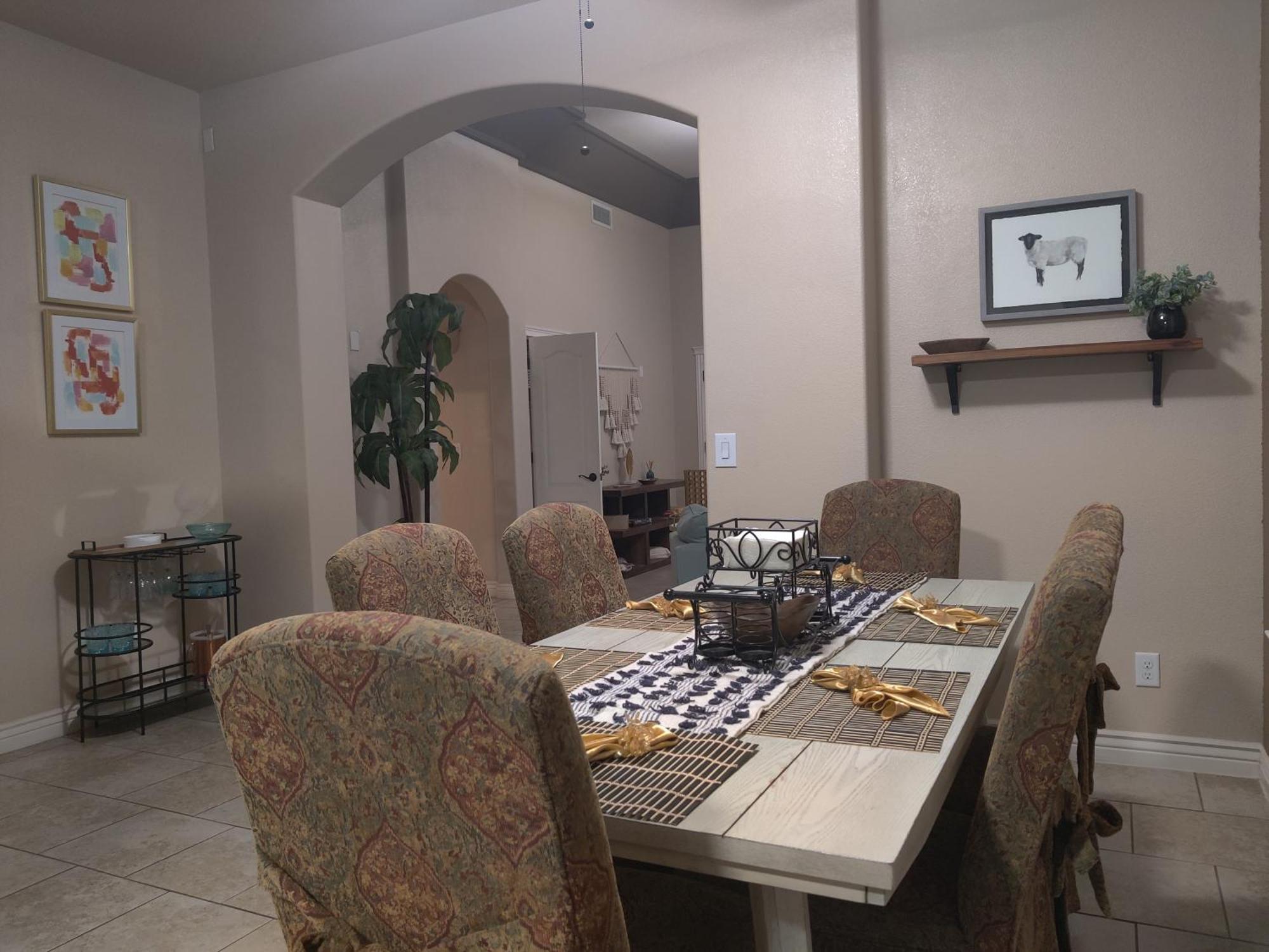 Wonderful, Plush & Luxurious 3 Bed Room Home El Paso Eksteriør bilde